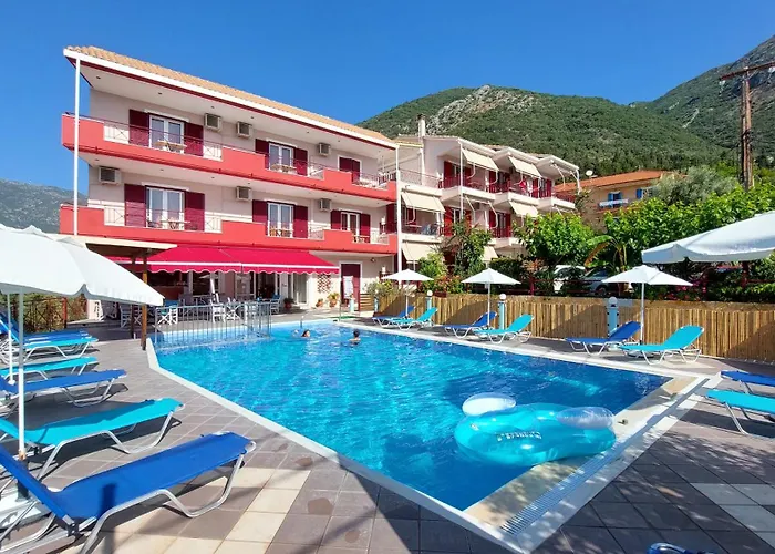 Sunrise Aparthotel 4*